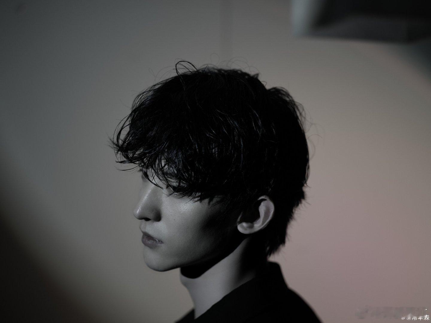 常华森接活靠fans直聘论内娱高智感艺人天花板，常华森的高数直播就是最好的简历！