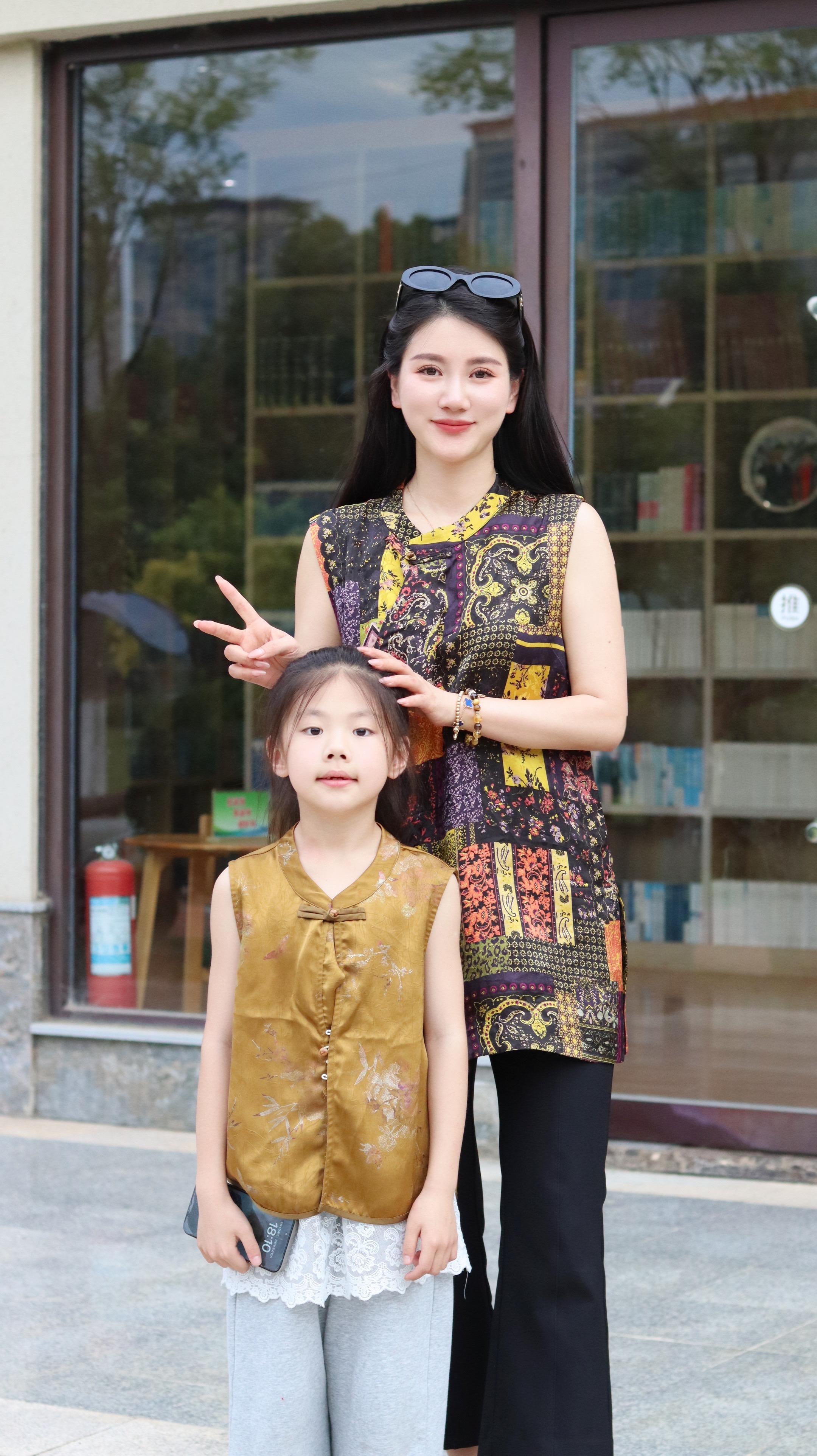 36岁的妈妈 7岁的女儿。再累怕什么呢？ 一想到我的孩子 健健康康 快...