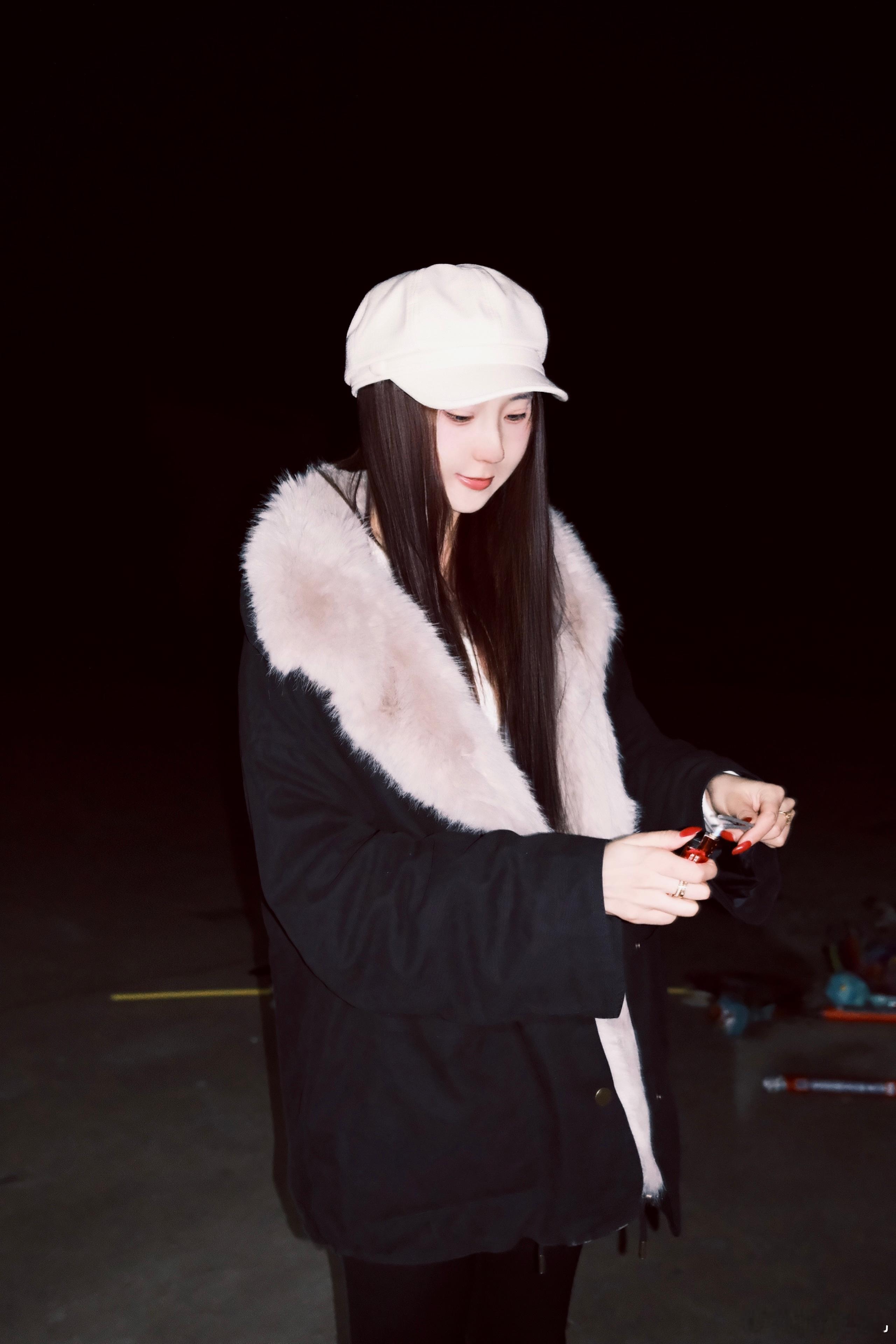 烟花拍照live ‧₊˚ 🪄✩🎆⋆ ♡̷ .ﾟ也是蹭上年味了🧨大家新年快乐