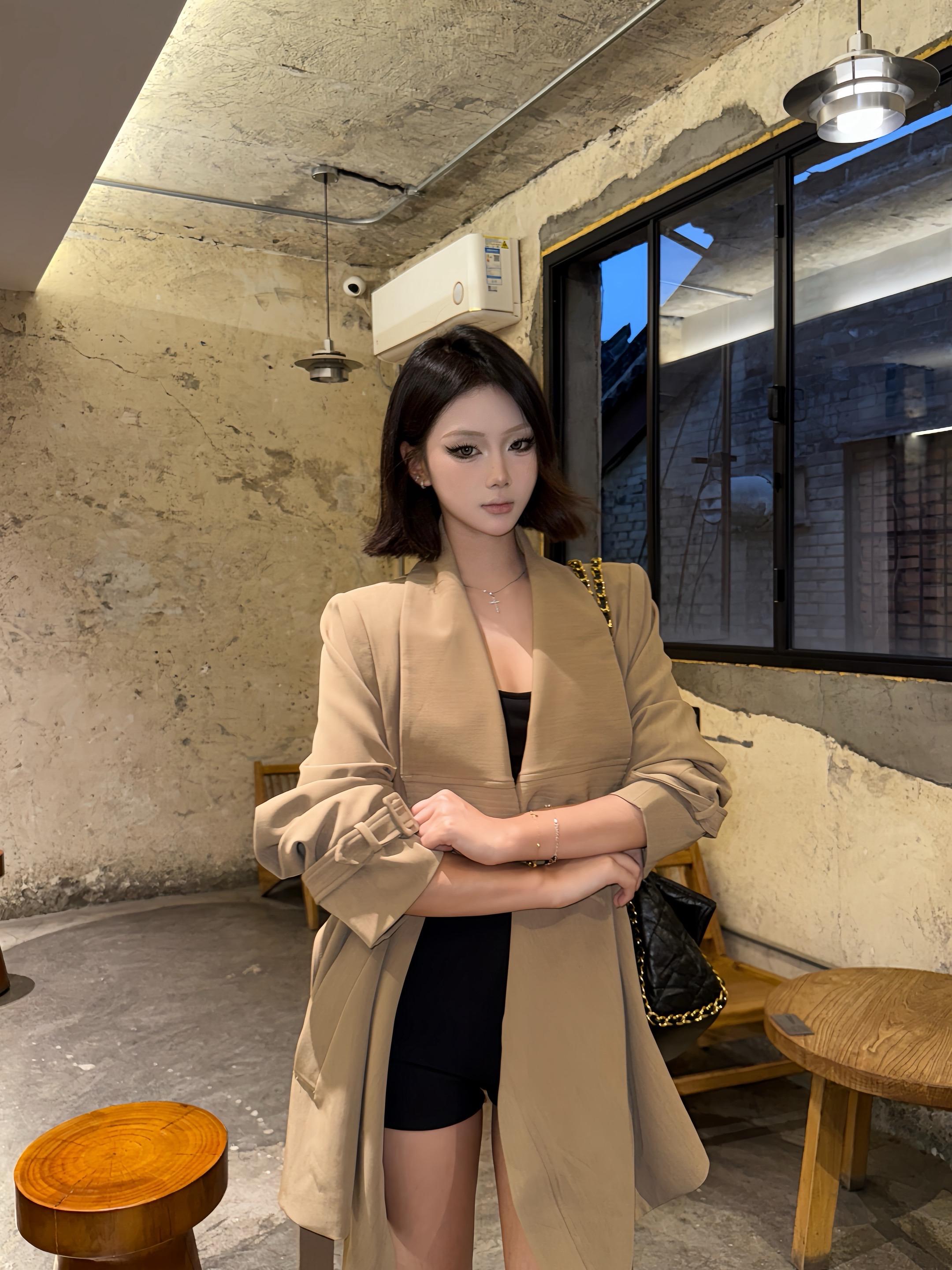 看你兄弟那么帅 还叫我嫂子 我心都碎了