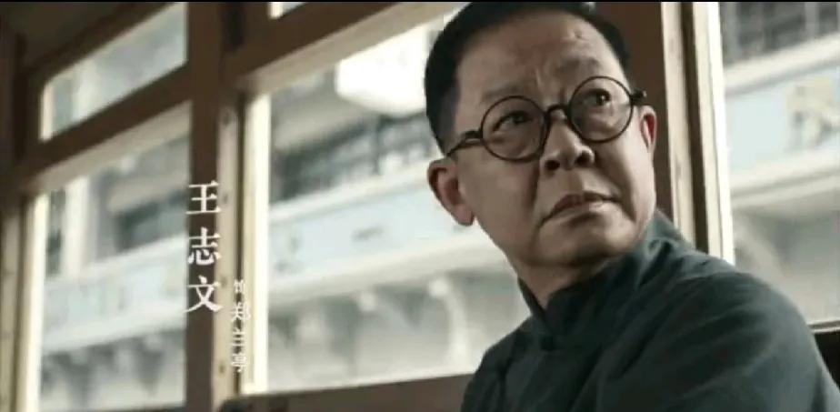 你绝对想不到，《暗夜与黎明》中演技派如云，然而王志文竟靠一人之力震撼全场。全是戏