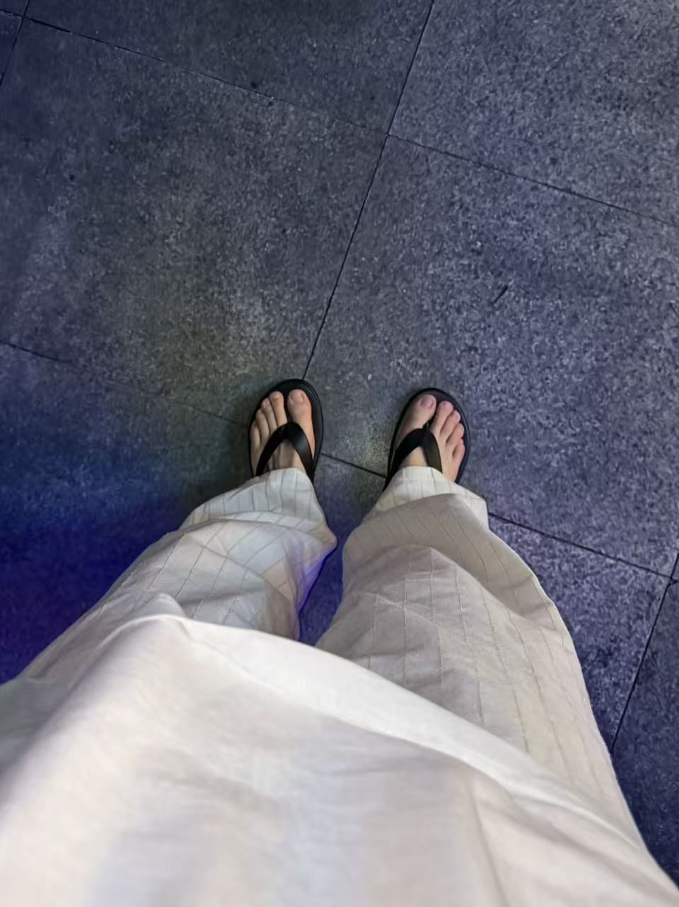 世界杯的100种打开方式看世界杯上咪咕 我的球搭子必须是男朋友，俩人看的太投入，