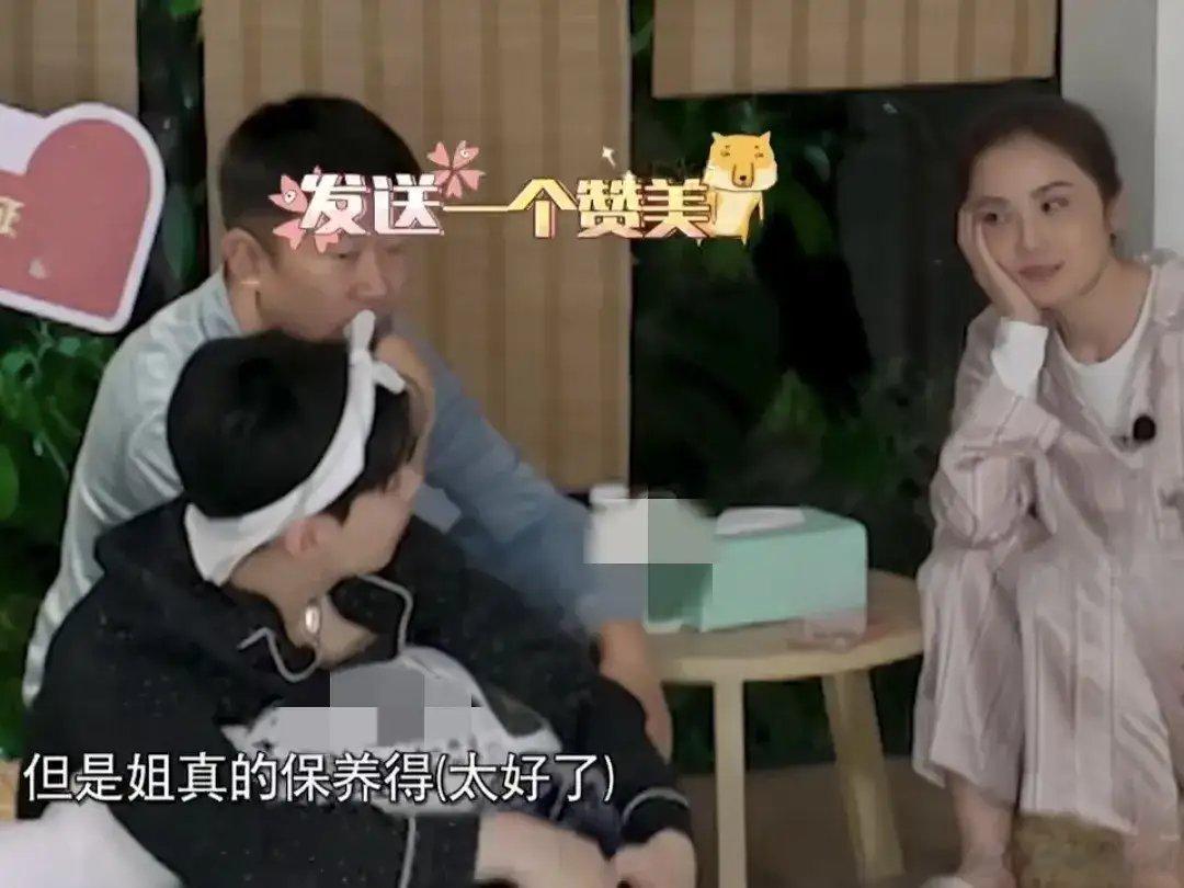 #刘宪华问阿Sa怎么保养的#  刘宪华觉得蔡卓妍保养的太好了👀问阿Sa怎么保养