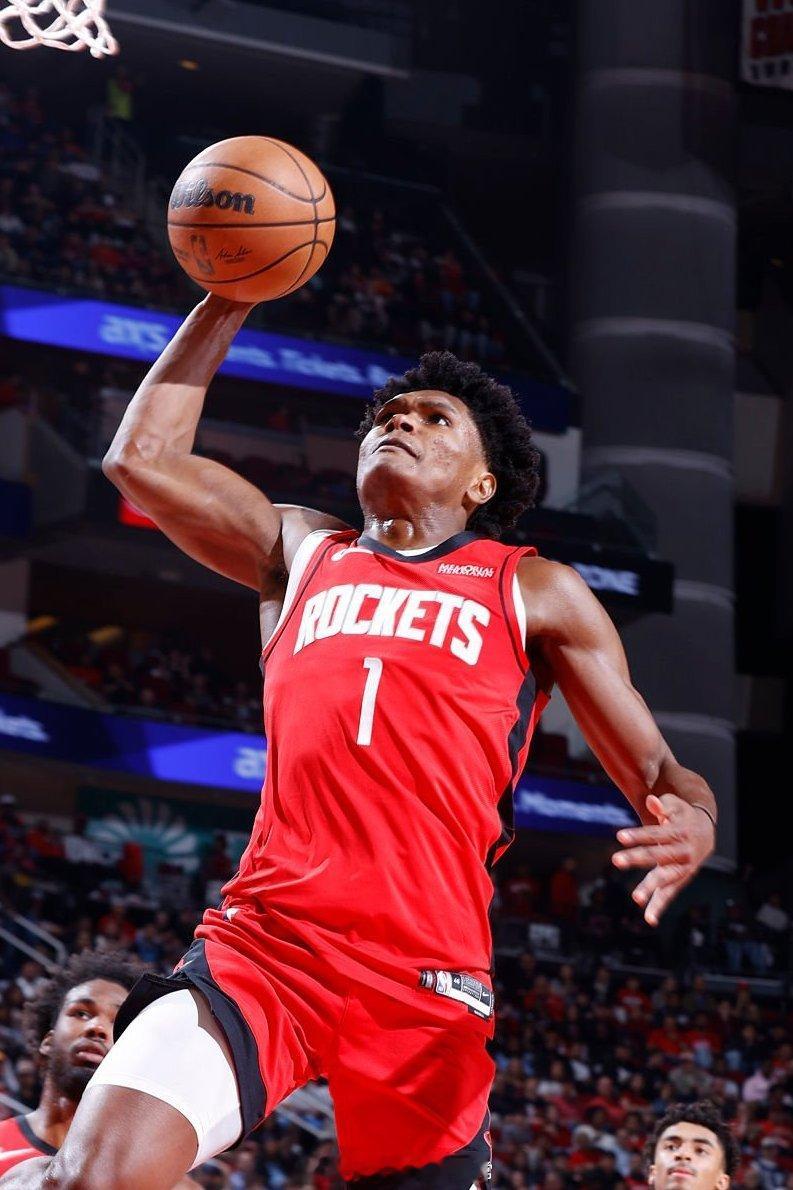 阿门：“我是一个愿意学习的人，我们队里有很棒的球员，是的，我只想尽可能多地吸收信