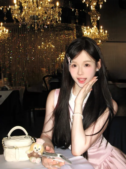 ˚₊ ᦒ 🐰ིྀ ᦒ ₊˚ ◟🕯️ ✩🤍⩊˚