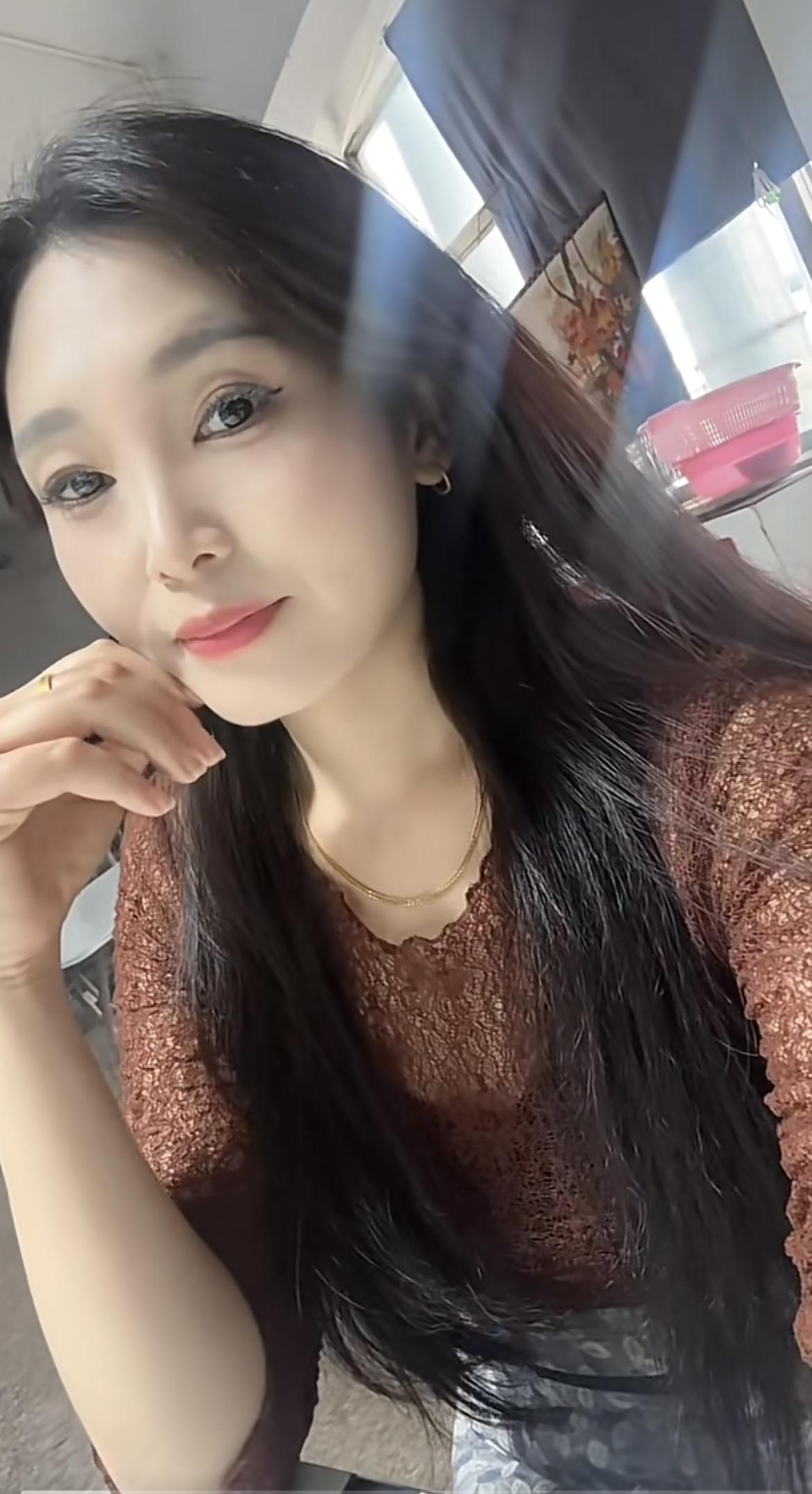 工作并快乐着，美丽每一天。