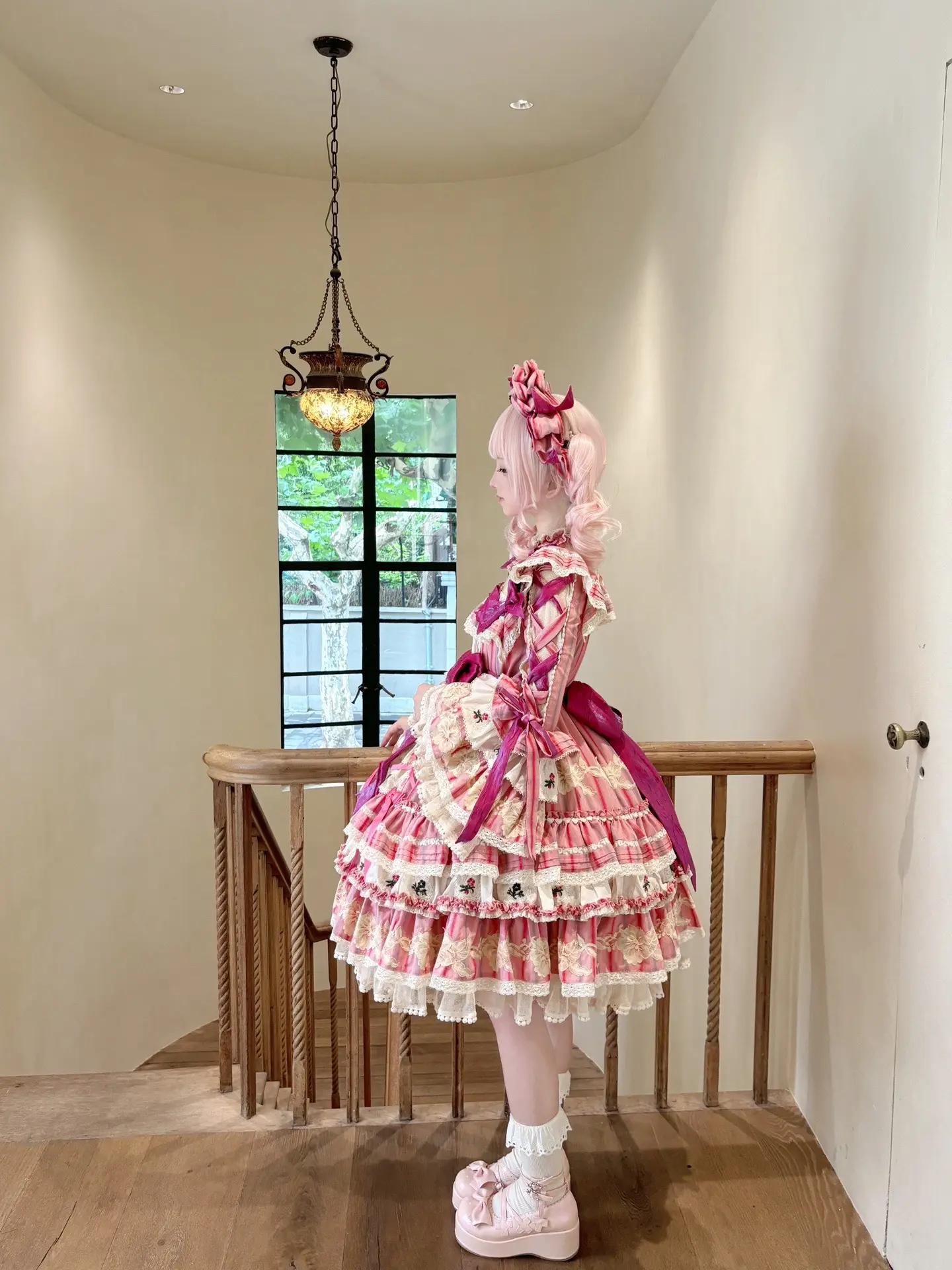 阁楼里的洋娃娃。