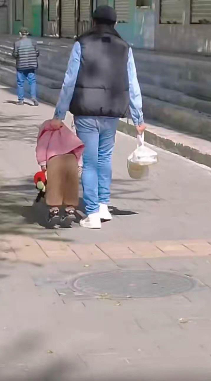 左手油盐不进右手菜米油盐