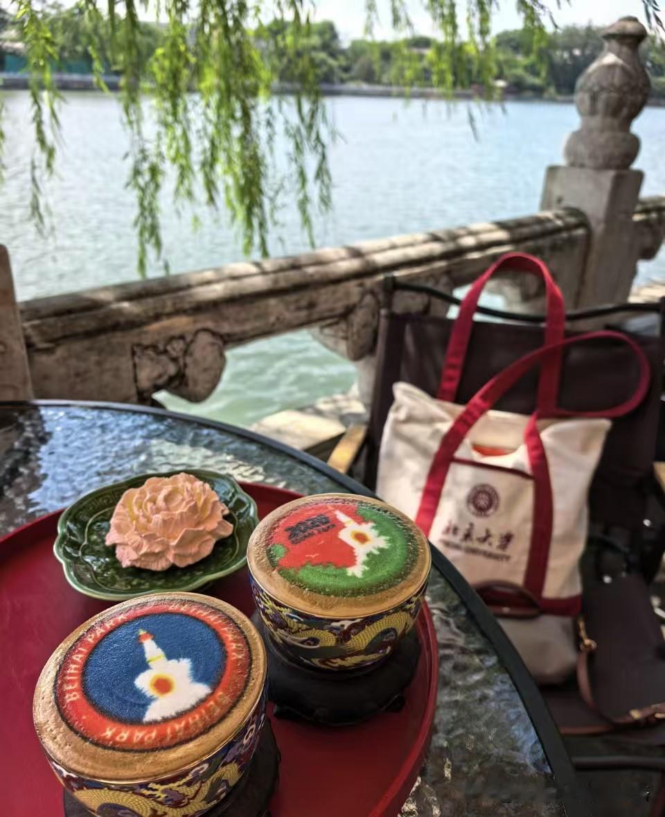 北海乾隆书屋咖啡不错[送自己一朵花][送自己一朵花][送自己一朵花][心][心]