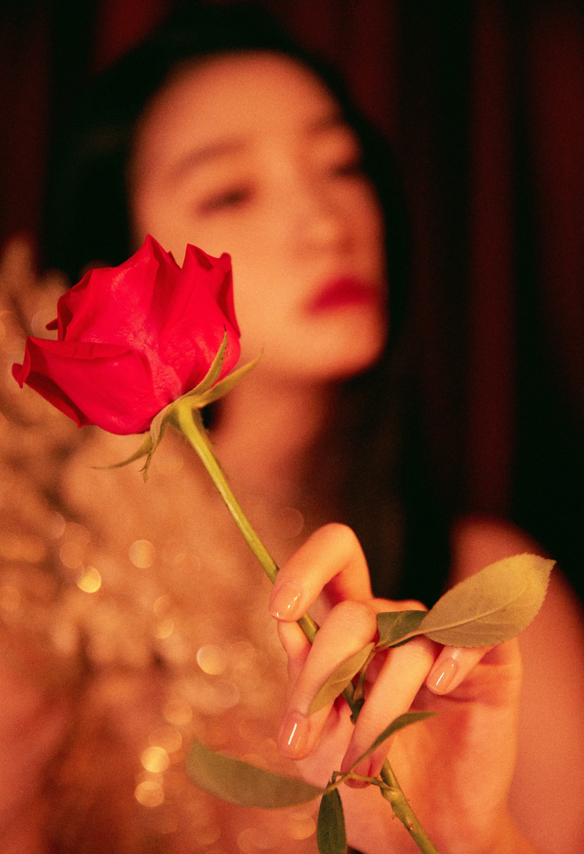 #关晓彤[超话]#🩷今天是我关注超话的第400天，希望能继续伴你一路前行～ [