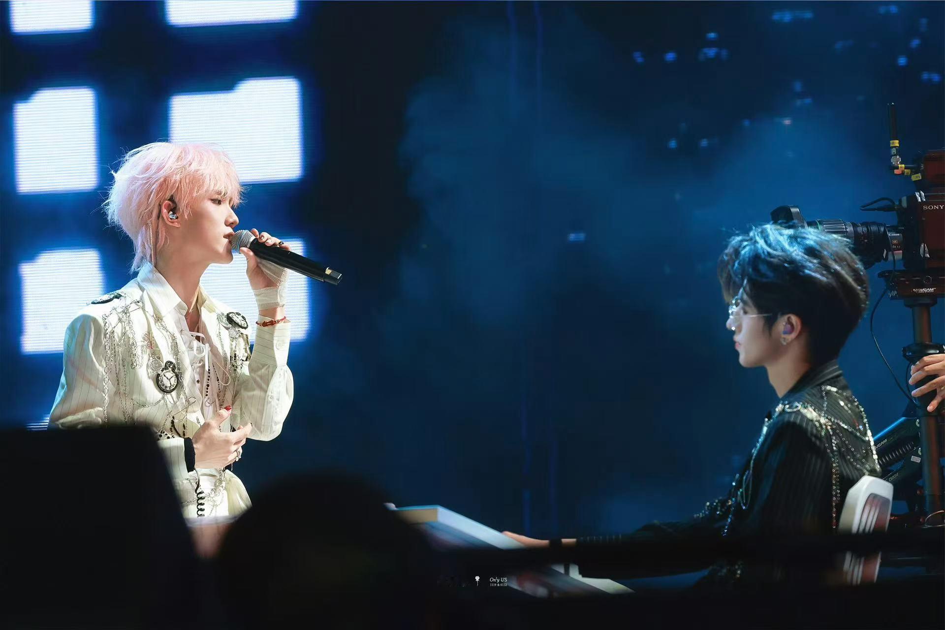 朱志鑫苏新皓我一定会为你转身朱志鑫苏新皓的罗生门！人不能离开他俩的舞台，又好听又