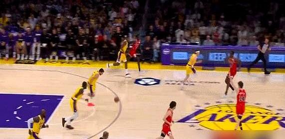 NBA状元，现在甘心当蓝领，你以为他傻？他比谁都精。

被开拓者买断后，德安德烈