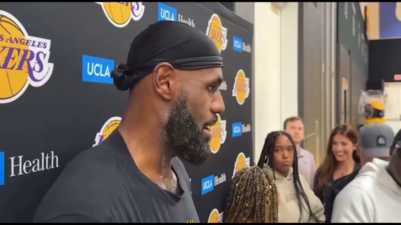 勒布朗谈到他对自己角色的期望：“没关系，我从来没有固定的位置，世界上没有哪个球队