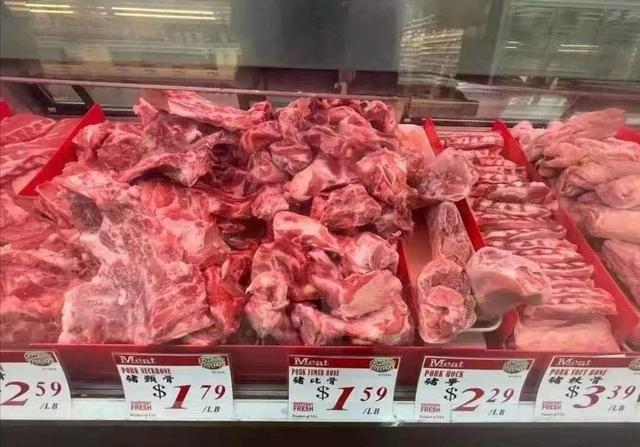 告诉大家一个冷知识：美国的普通牛肉牛奶，在欧洲和中国都是禁止进口的，因为使用了促