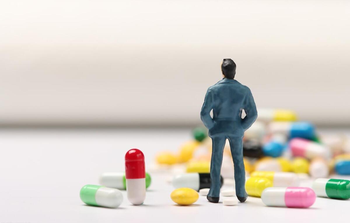 什么情况时可以停用他汀

动脉粥样硬化一旦形成，几乎就不可逆转，而他汀可以减少疾