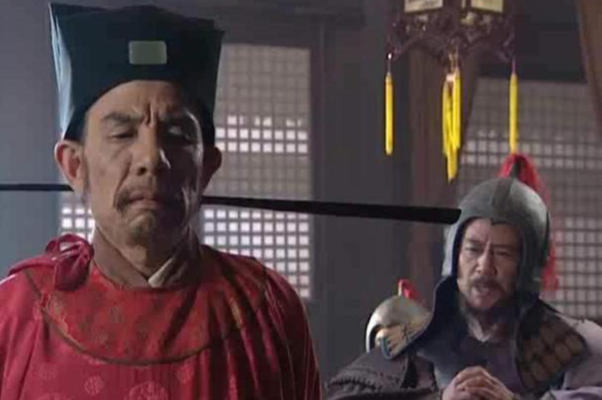 水浒传几个朝官谁最大？

宋江死在楚州以后，徽宗才在文德殿追问他的消息。高俅、杨