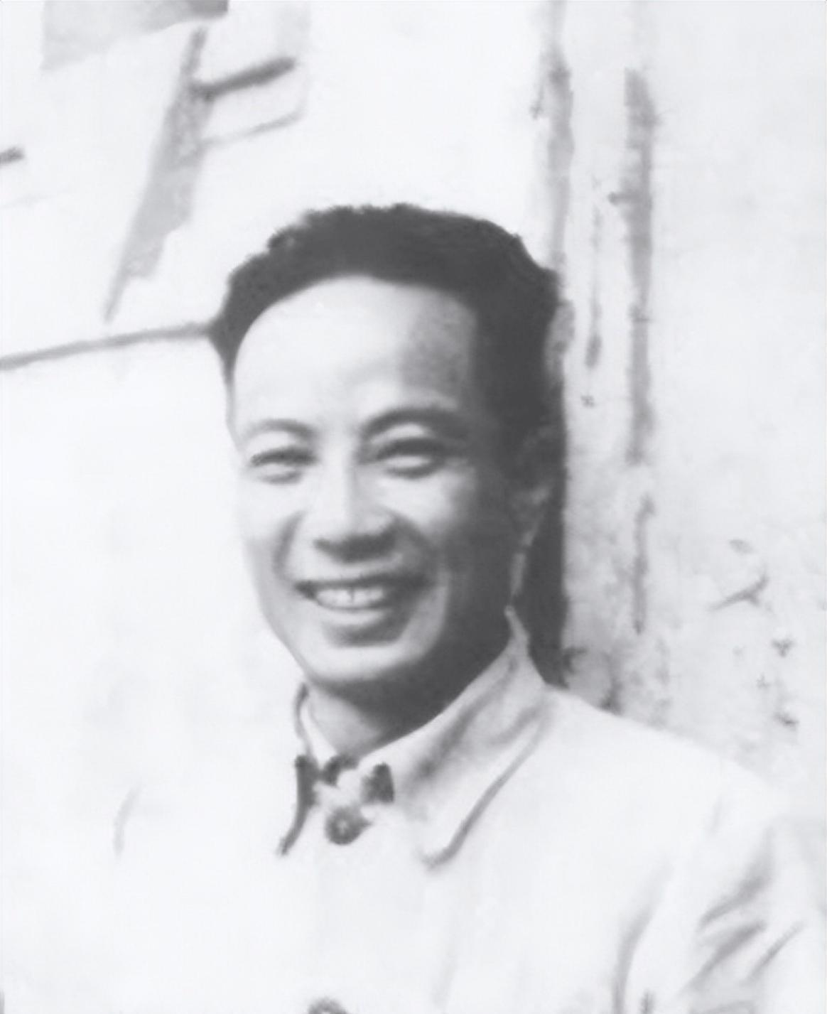 叶子龙详细回忆那次录音器事件，自述因一件好心办成坏事，自己最终为何离开毛主席身边