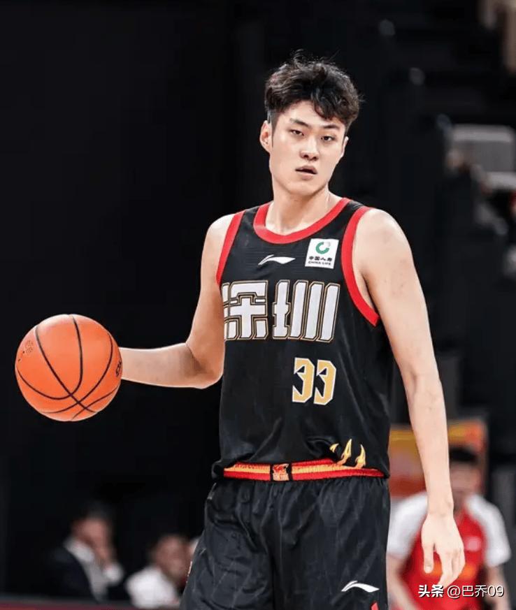 王浩然爆砍32分生涯之夜！深圳大胜广厦豪取8连胜 宁波客场3分险胜南京
 
CB