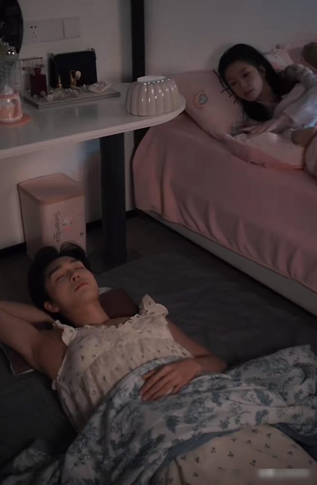 梁思伟这小子，刚用《京婚浓瘾》把观众干沉默了，转头又靠《心动热潮》让人拍手叫绝。