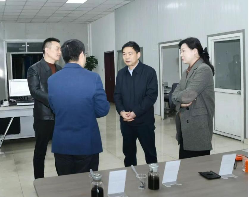 1月15日，徐州经开区党工委书记陈堂清带领相关部门负责同志开展高新技术企业专题调