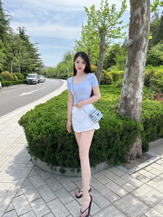 爱穿lululemon