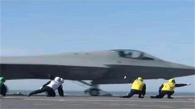 震撼西太平洋！福建舰“零帧急停”领跑全球 20年坚守改写海战规则
 
美国国防部