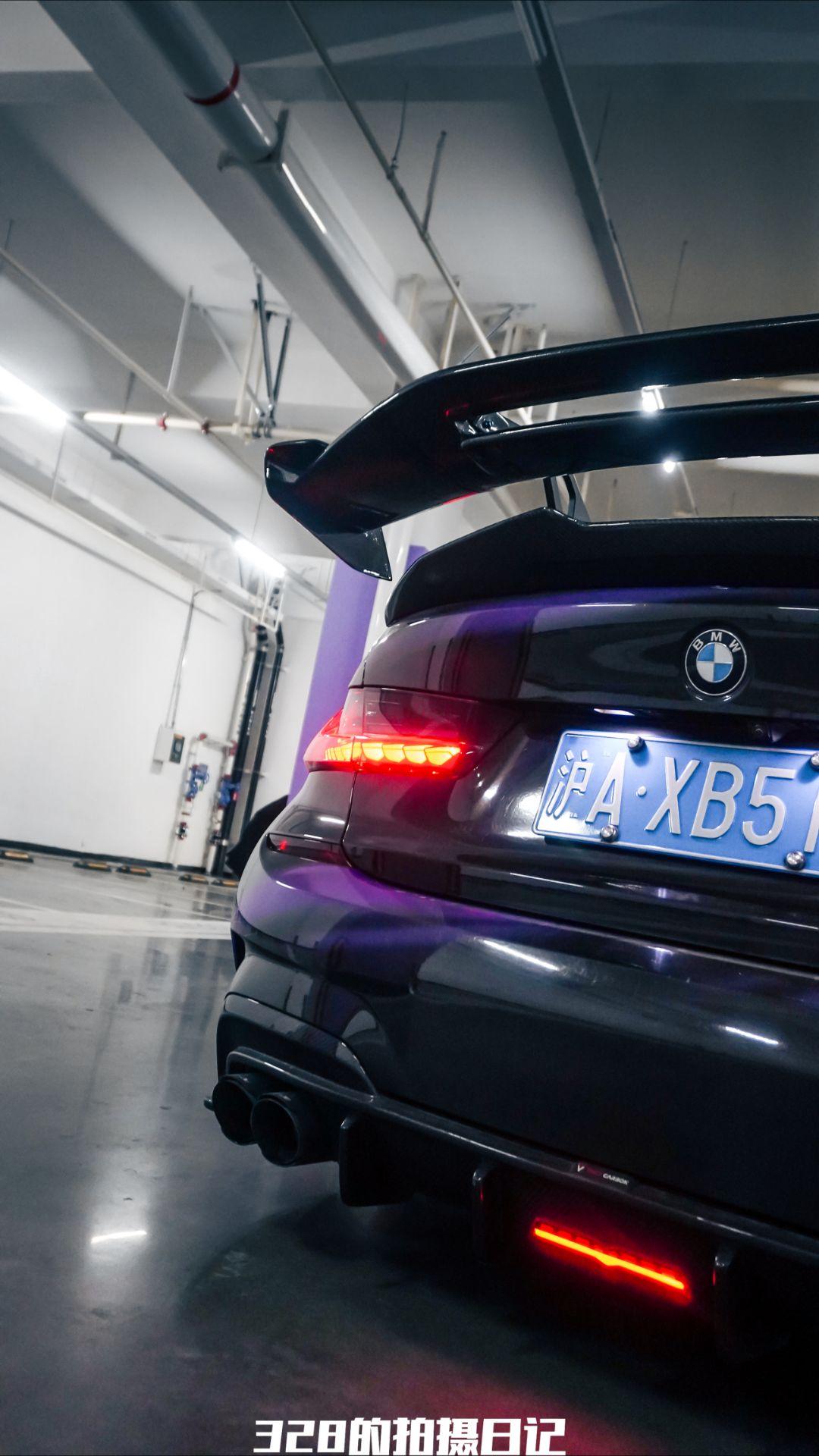 狂暴的艺术品。