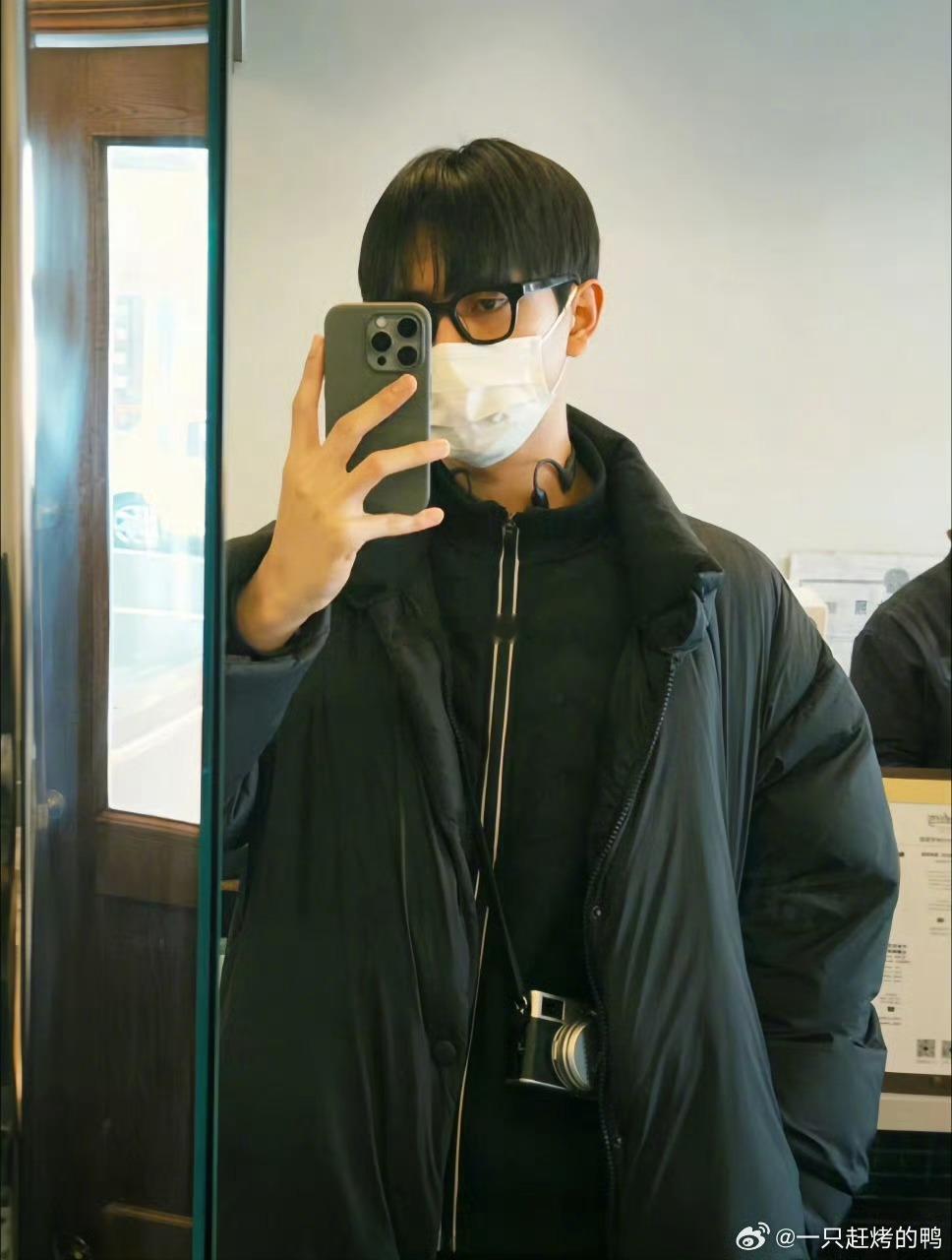 李现还是太有生活了 被李现的松弛感狠狠圈粉✨潜水、扫街、逛市井吃雪糕，褪去星光满