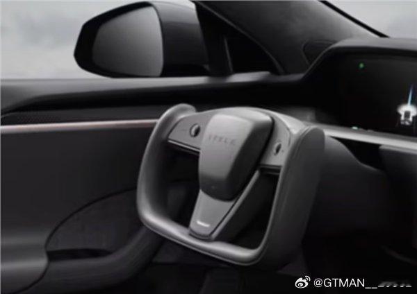 半幅式方向盘或将被禁止 这么脑瘫的设计快禁止吧，在天府赛道开过model s p