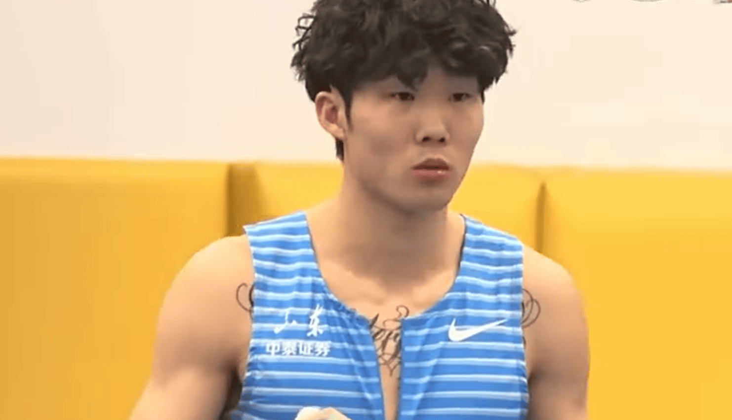 刷新全国纪录！全国撑杆跳高赛：山东选手李晨洋5米86夺冠