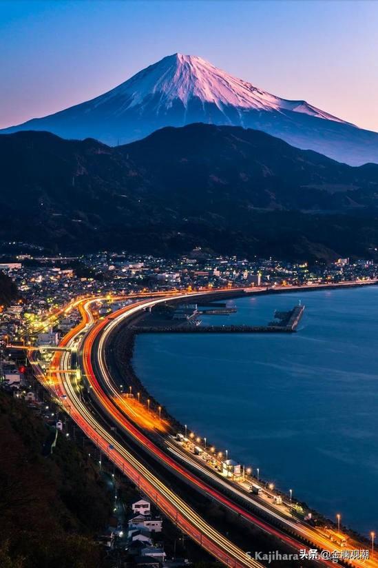 日本究竟还有哪些领先世界的产业？
 
如今日本家电、手机整车销量节节败退，但上游