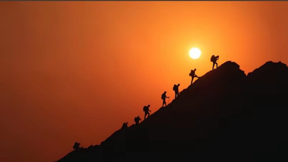 向阳而生，逐光而行，顶峰相见！4月16日星期四今日关注！超讯通信603322润建