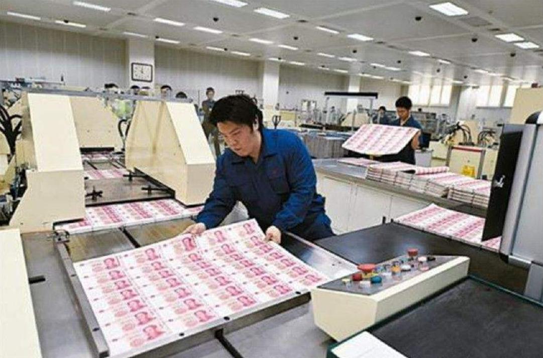 搞懂央行印钞全逻辑：缩表扩表到底意味着什么？

这不仅是专业术语，更是关系到每个