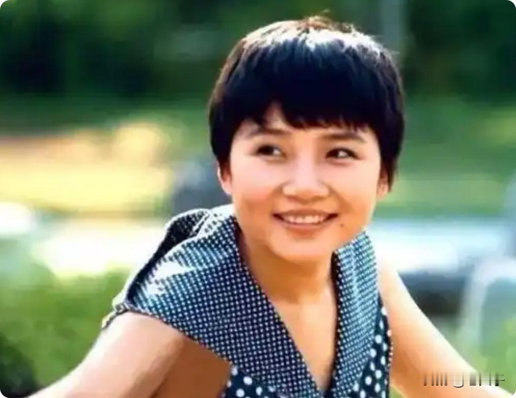 中国音乐史人物之第409位，李娜（1963.7.25一）原名，牛志宏，法号释昌圣