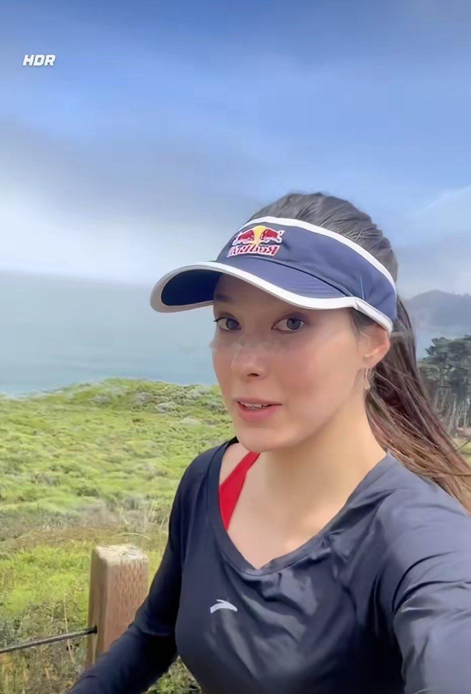 谷爱凌在旧金山跑了32公里！还路过了金门大桥，这体力也太牛了吧，又美又自律，优秀