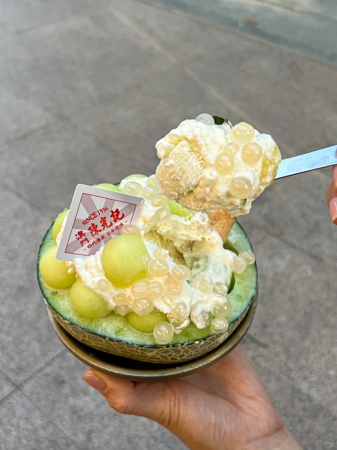 武汉也有了！！好好吃的玲珑蜜瓜雪花冰！！