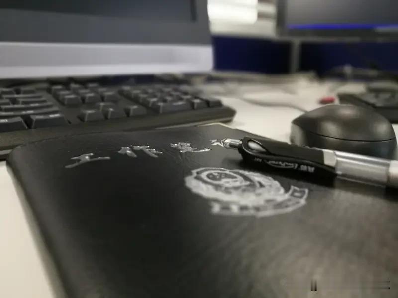 教育反思录（944）
上班第一年
工资一百多
三十年后
工资七千多
一百多
到七