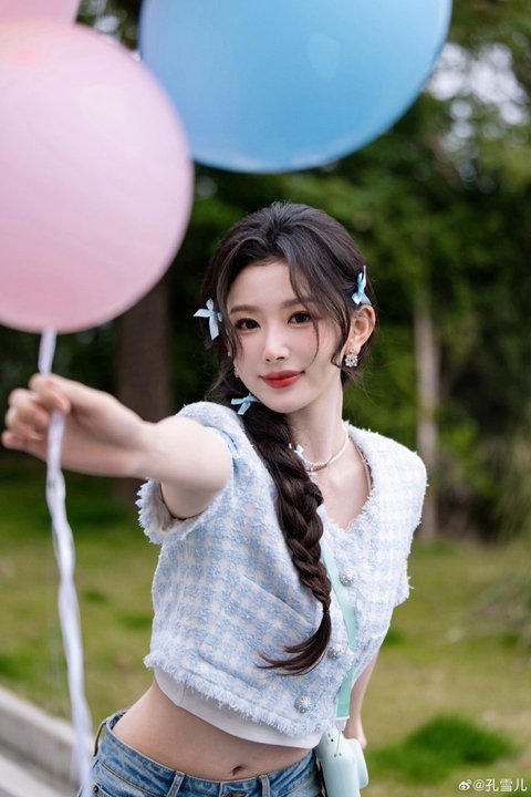 孔雪儿逐玉播出后变化 一部剧直接打开全新局面，人气一路飙升，商务资源接踵而至，接