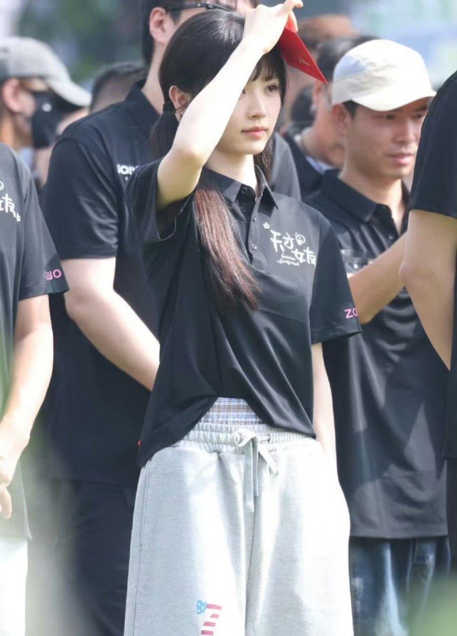 田曦薇新剧一番田曦薇天才女友一番！ ​田曦薇天才女友一番！ ​​​