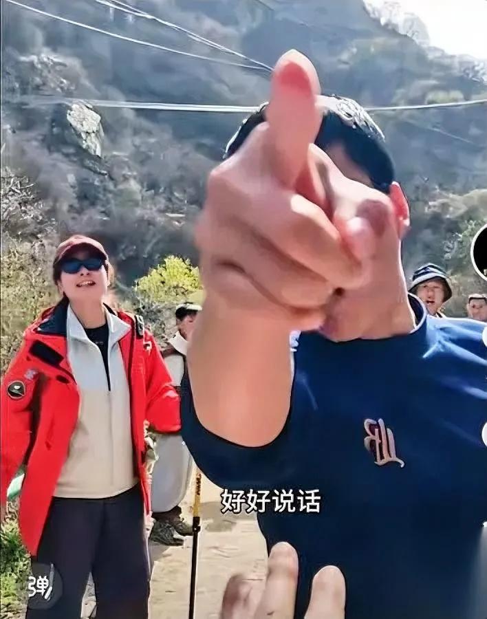 嚣张哥火了！

发视频的人被限流？

子午峪这事儿越闹越玄乎。咱先不说限流真假，