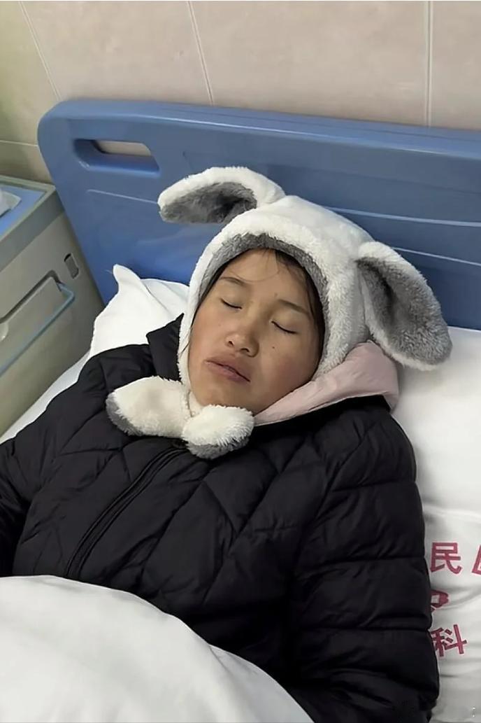 网红有金生病期间意外怀孕 有金表示，自己在孕前期误以为只是感冒，多次接受治疗并服