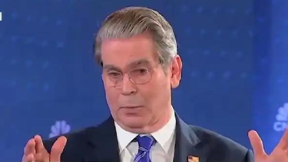 笑死人了，恨国党编造李成钢的谣言最终误导的是“老嫂子”。

这波操作堪称年度国际