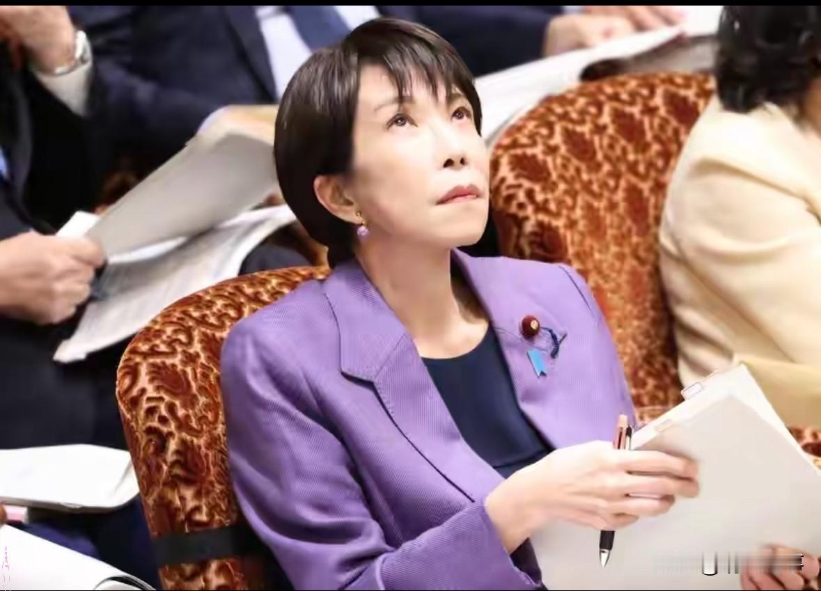 这次确实安静得可怕。

日本被加码制裁，全球主要玩家居然都集体失声。

这可不是