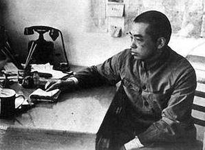 1948年，彭德怀在瓦子街战场上看到刘戡被手榴弹炸得面目全非的尸体，沉默了很久，