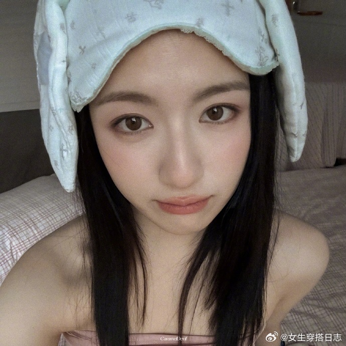 李兰迪▪✨📸🦋➺┊越怼脸越美 