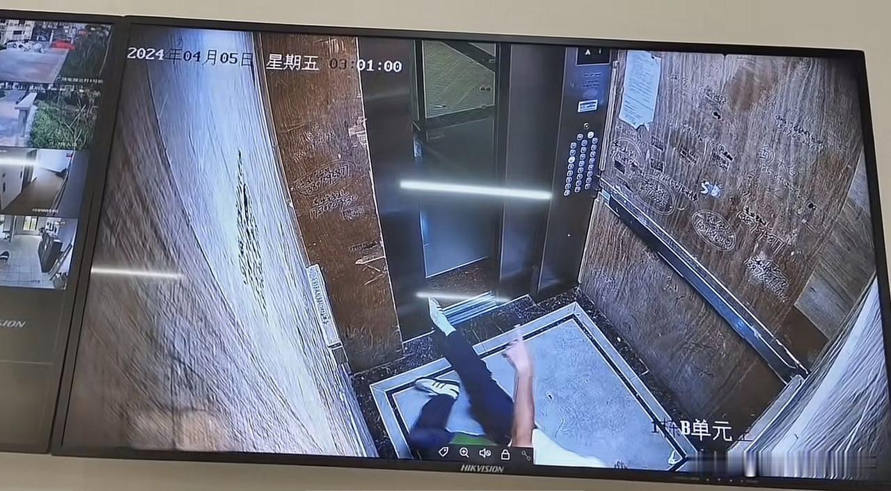 “太解气了”！一女子被男子锁脖拖进电梯，保安见状连忙上前阻拦，男子二话不说连着保