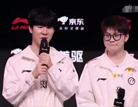 TheShy命悬一线？29岁Rookie带队一穿四，iG重演S8神迹！