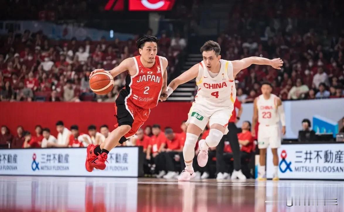 爱来自辽宁[心]
赵继伟出战18分钟，投篮8中4、三分6中3、罚球3中3得到14