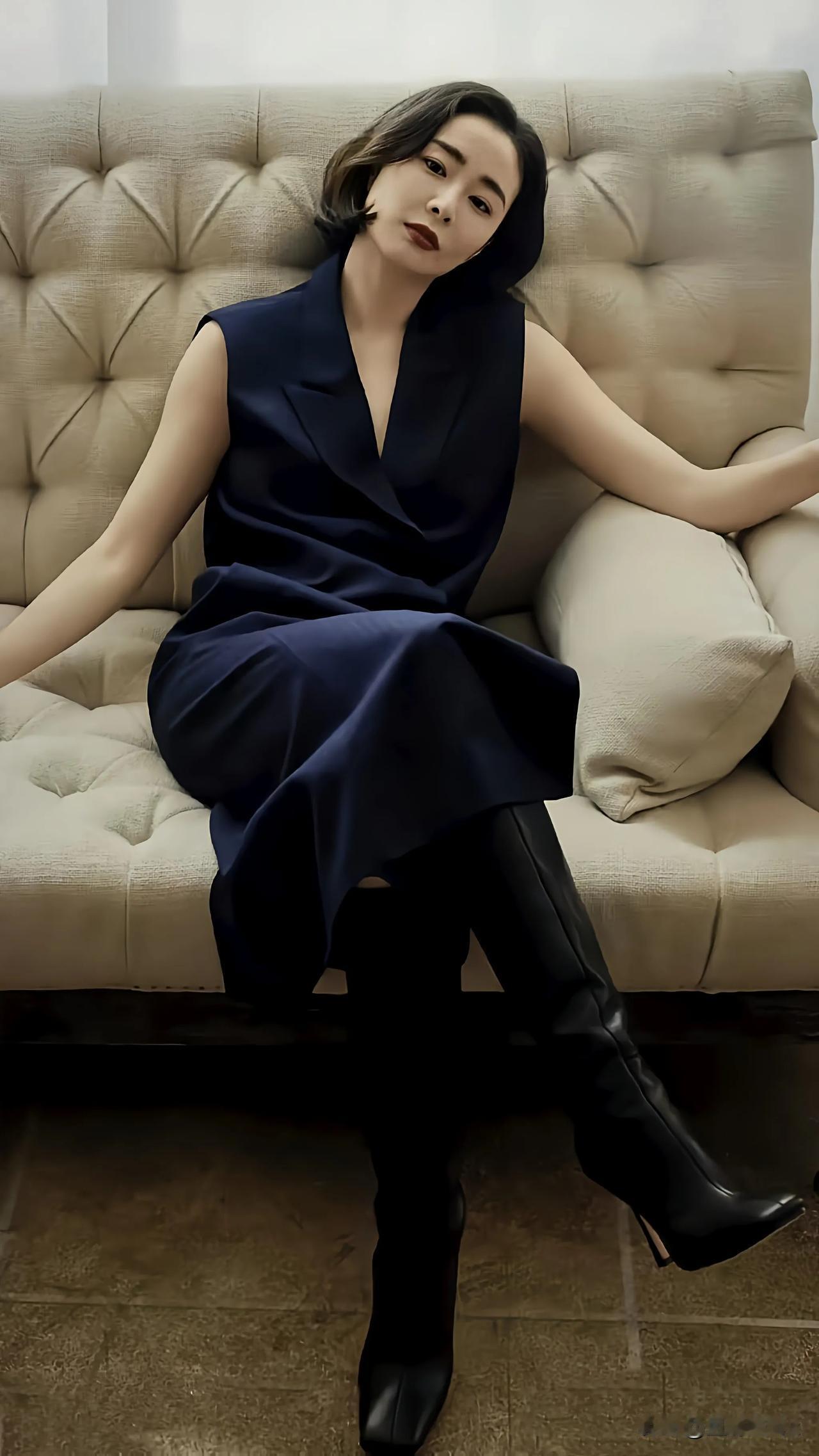 真的，跟对人就是转机，也可能就是跨越。

保持主动些，遇贵则贵。 ​足够喜欢抵万