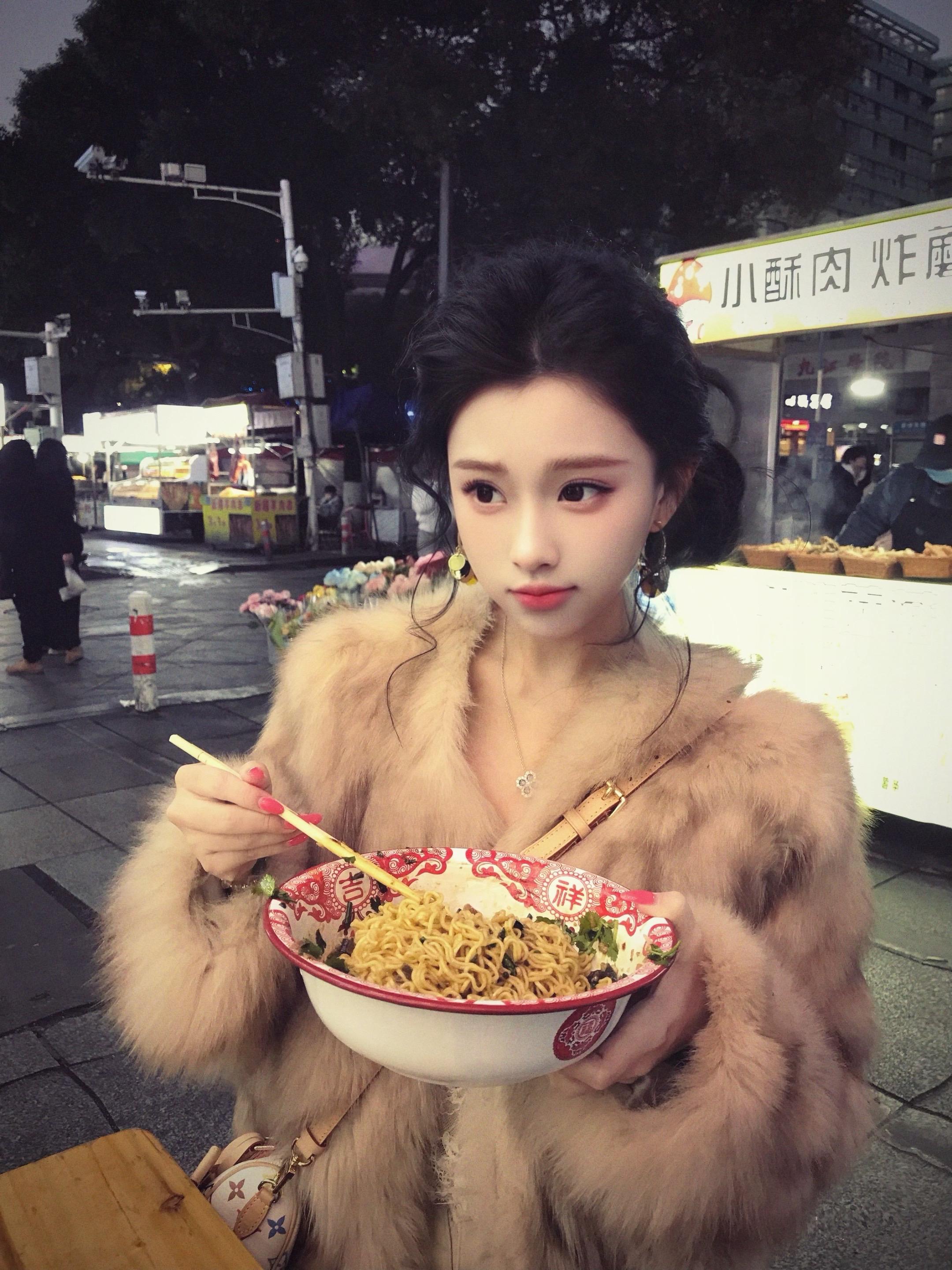 冬天了 该重温周幼琳了❄️。